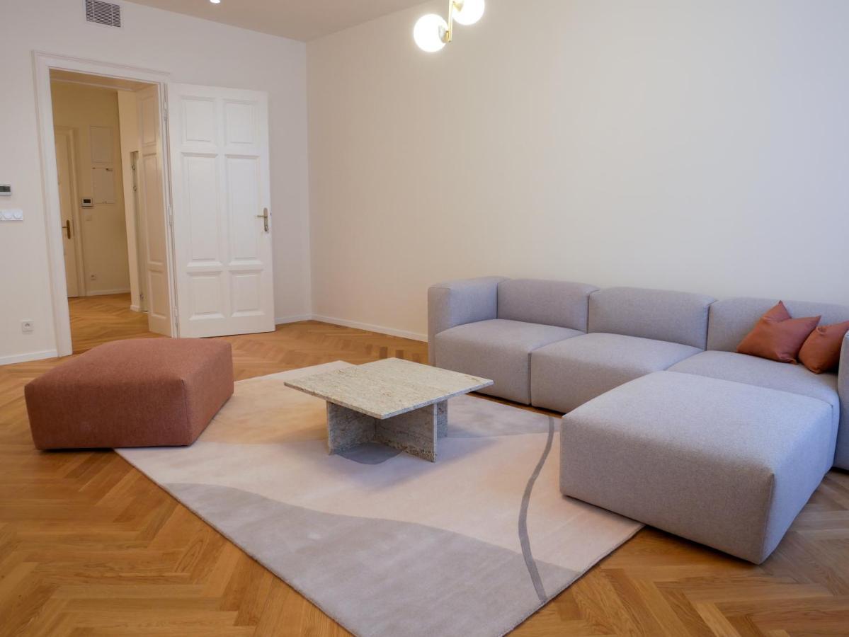 Laurinska 1 Apartments Bratislava Exterior photo